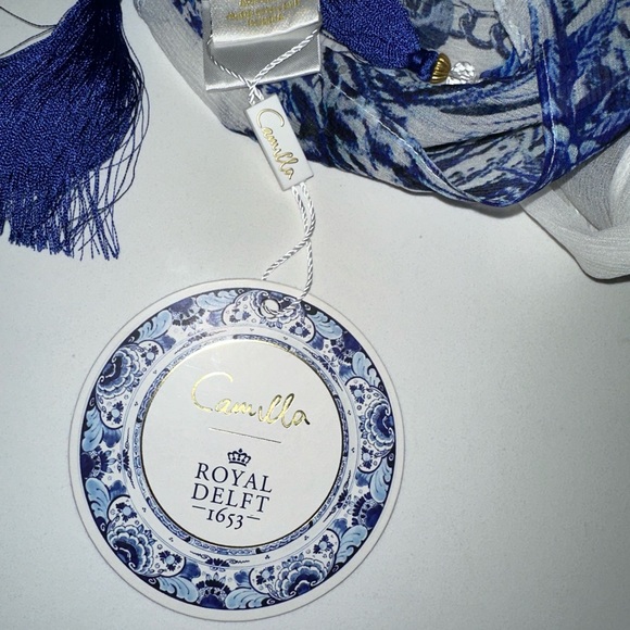 CAMILLA “Glaze and Graze” blue white silk Royal Delft floral scarf top belt wrap - Picture 8 of 9